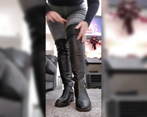 Miss B aka missb52s OnlyFans - 12-15-2020 - Walking all over you in my fabulous boots