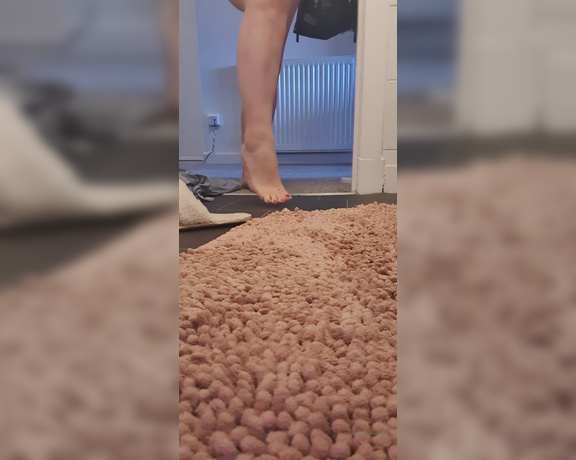 Miss B aka missb52s OnlyFans - 01-30-2022 - Im going for my shower and your veiw is oh so perfect beta bitch boi