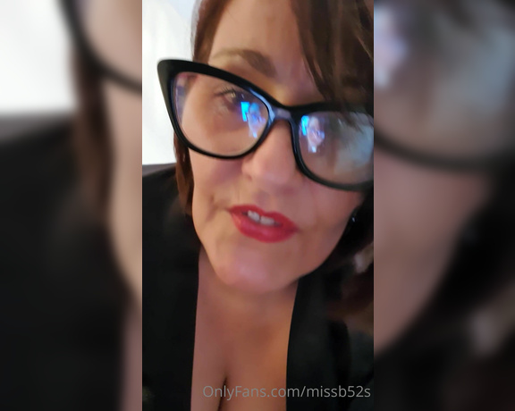 Miss B aka missb52s OnlyFans - 07-18-2020 - Something a little different tonight cuck husband