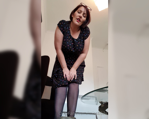 Miss B aka missb52s OnlyFans - 08-10-2020 - Going to catch me a tiny man