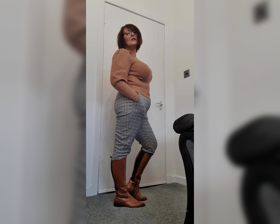 Miss B aka missb52s OnlyFans - 03-04-2021 - Worship from ever angle boot slaves