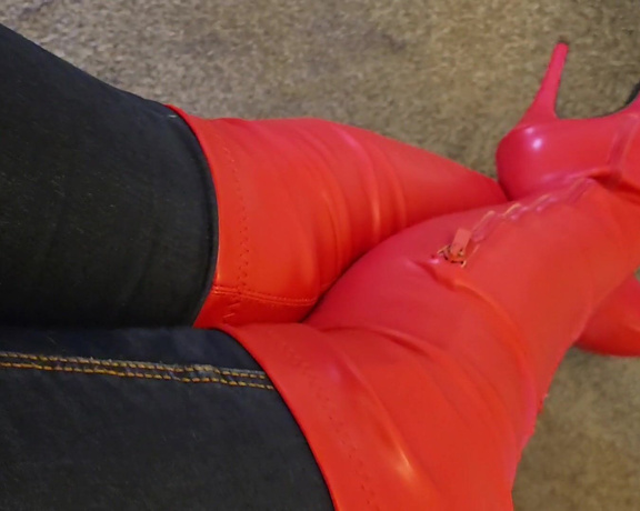 Miss B aka missb52s OnlyFans - 11-04-2022 - Perfect boots to torment you with