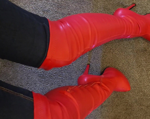 Miss B aka missb52s OnlyFans - 11-04-2022 - Perfect boots to torment you with