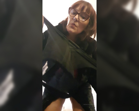 Miss B aka missb52s OnlyFans - 08-14-2021 - Waiting up for your stepmother