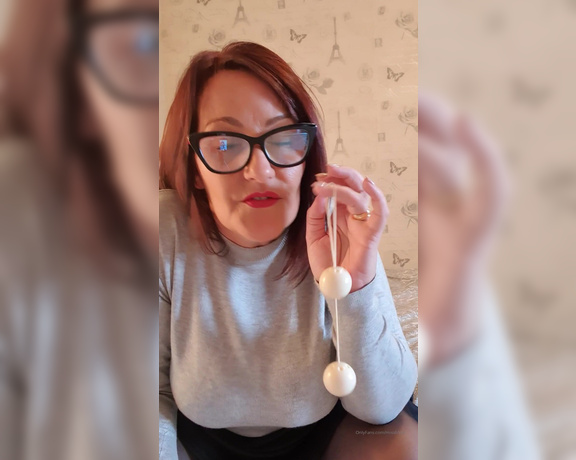 Miss B aka missb52s OnlyFans - 03-11-2020 - Step mother always has your best interests at heart