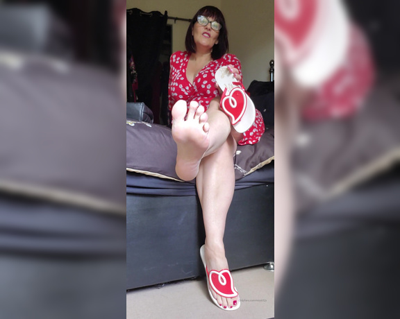 Miss B aka missb52s OnlyFans - 07-15-2022 - Let me tell you something about YOU