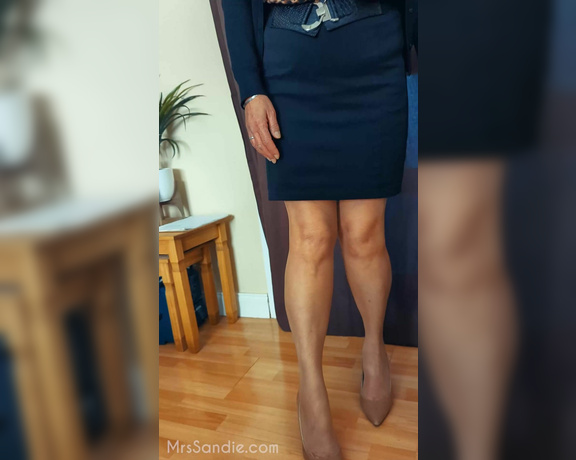 Mrs Sandie aka mrssandie OnlyFans - 04-25-2023 - Sorry its taken so long to get back to normal Computer problems at the weekend stopped