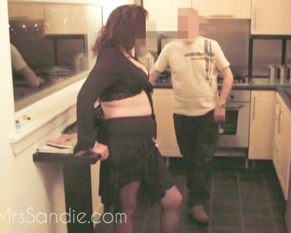 Mrs Sandie aka mrssandie OnlyFans - 09-27-2019 - Going back a bit This was a night out when I got talking to two guys