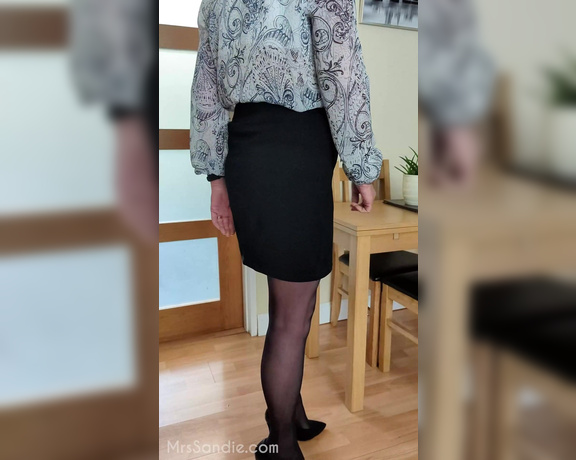 Mrs Sandie aka mrssandie OnlyFans - 05-01-2022 - Yesterday 30th April before work