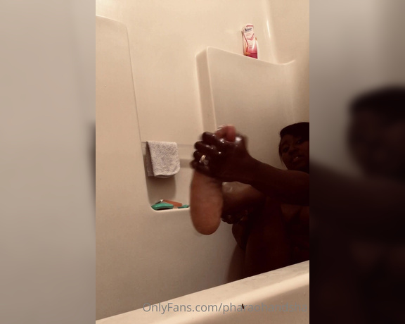 Pharaoh Spanks aka pharaohspanks OnlyFans - 07-09-2020 - Bath time