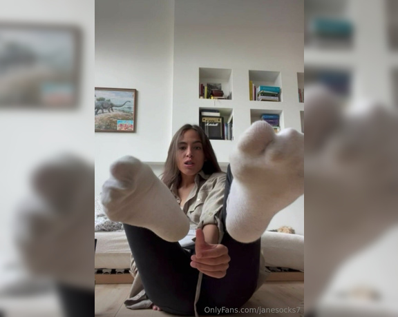 JaneSocks aka janesocks7 OnlyFans - 06-25-2024 - after your long tiresome day i decided you need a bit more training Listen to the