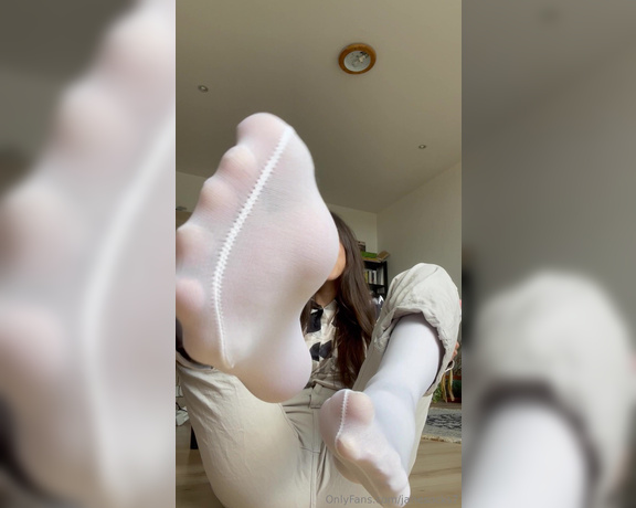 JaneSocks aka janesocks7 OnlyFans - 04-26-2024 - was feeling a bit more sensual this time, ehm