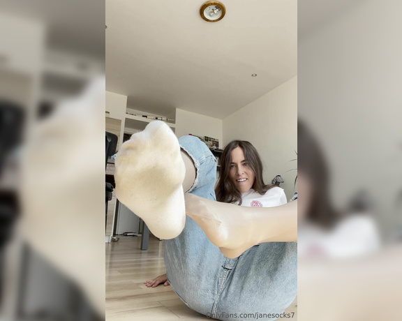 JaneSocks aka janesocks7 OnlyFans - 08-21-2024 - gently only today