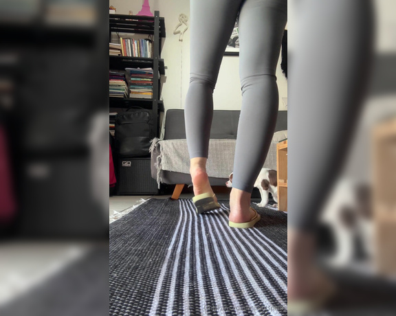 Mes Petits Pieds aka mpetitspieds OnlyFans - 09-15-2024 - Video 945293