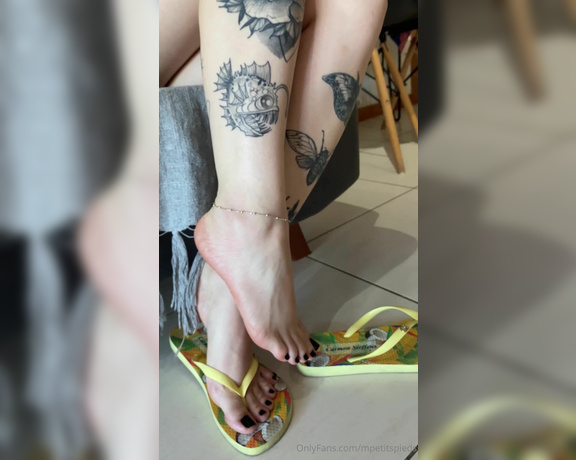 Mes Petits Pieds aka mpetitspieds OnlyFans - 11-07-2023 - Video 986164