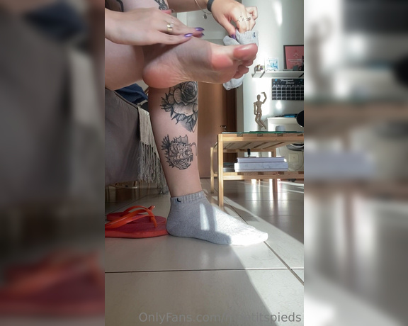 Mes Petits Pieds aka mpetitspieds OnlyFans - 02-03-2023 - Mornings…