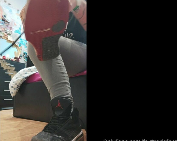 Miss Fair Trade Feet aka fairtradefeet OnlyFans - 08-19-2024 - Today I had an activity at work and we went to play paintball, I had been