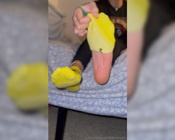 Solemangos aka solemangos OnlyFans - 10-08-2023 - Croc and sock removal