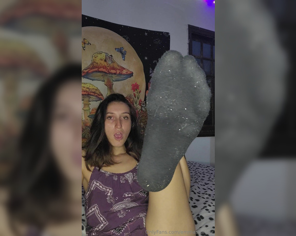 Emma Stanley aka emmastanley OnlyFans - 01-08-2024 - That walk left me with super sweaty feet