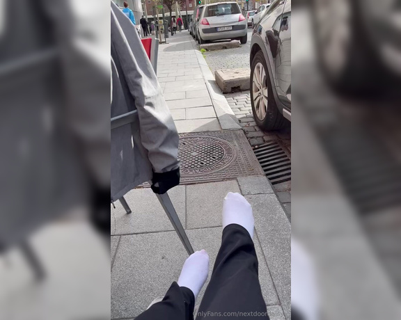 Next Door Daisy aka nextdoordaisyy OnlyFans - 04-12-2024 - Pulling off my socks in public to expose my bare soles then letting my friend tickle