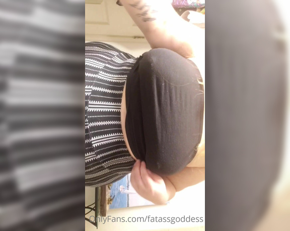 Fat Ass Goddess aka fatassgoddess OnlyFans - 07-21-2020 - Happy tittie Tuesday