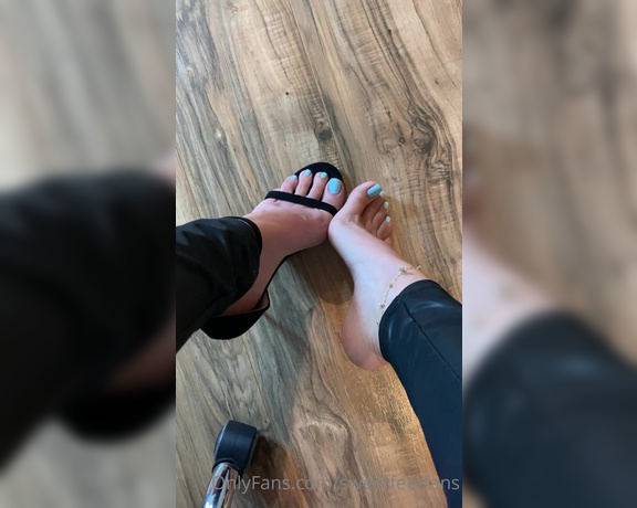 Sweetfeet2018 aka Sweetfeetfans OnlyFans - I couldn’t decide on heels today or bare feet So you get both!! I hope you like it XOXO