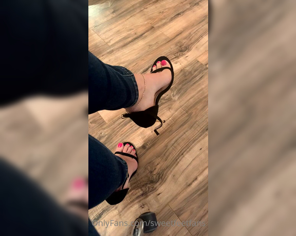 Sweetfeet2018 aka Sweetfeetfans OnlyFans - Just a little shoe play for you XOXO