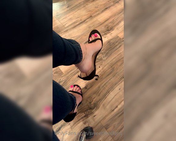 Sweetfeet2018 aka Sweetfeetfans OnlyFans - Just a little shoe play for you XOXO