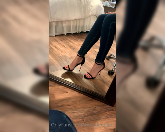 Sweetfeet2018 aka Sweetfeetfans OnlyFans - Part Hopefully this helps hold you over until I’m done with my newest sets I had a really fun