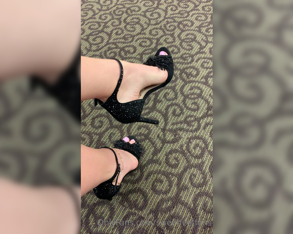 Sweetfeet2018 aka Sweetfeetfans OnlyFans - Went back to get them Also…I’m planning on taking you guys shoe shopping with me Is that someth 1