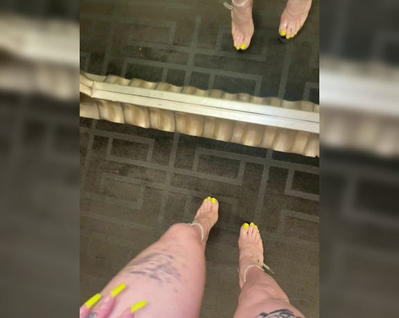 Fendi Feet aka Goddessfendi OnlyFans - Somebody was lucky tonight!