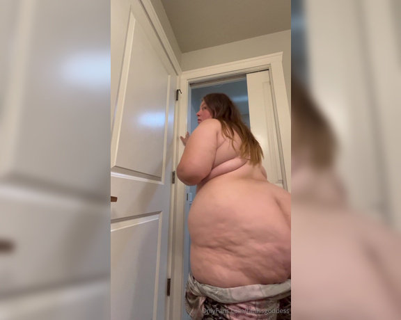 Fat Ass Goddess aka fatassgoddess OnlyFans - 04-28-2024 - Video 338733