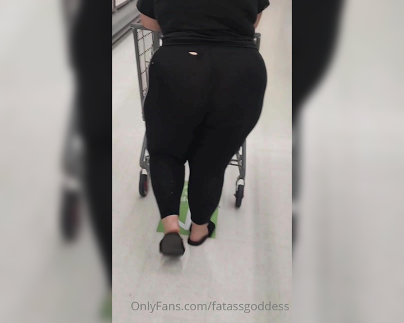 Fat Ass Goddess aka fatassgoddess OnlyFans - 07-27-2020 - Who would wanna see a video of me ripping these pants off