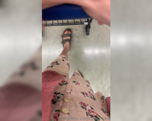 Gia Hottest aka giaglows OnlyFans - 05-12-2023 - For my Birky lovers Public play in a grocery store