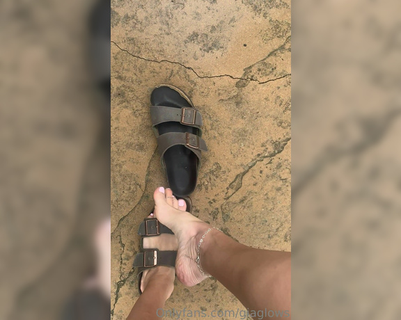 Gia Hottest aka giaglows OnlyFans - 02-28-2023 - Don’t you get excited when you see sweaty, old Birks and pretty feet! I do After