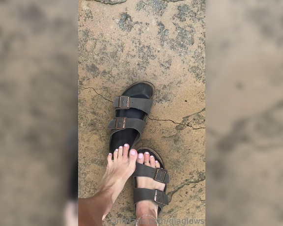 Gia Hottest aka giaglows OnlyFans - 02-28-2023 - Don’t you get excited when you see sweaty, old Birks and pretty feet! I do After