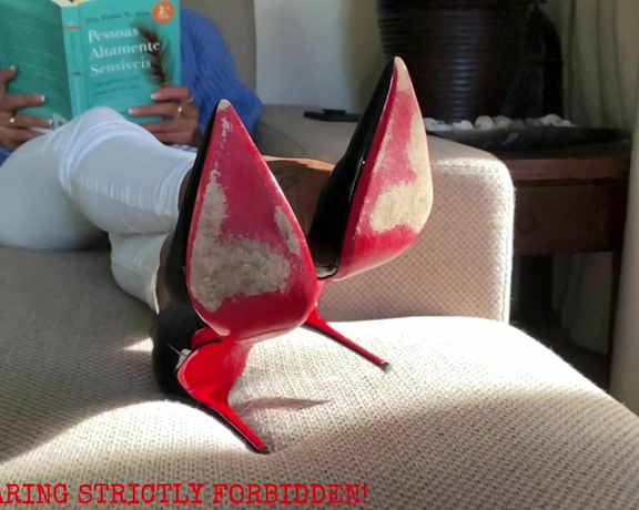 Malivisia aka malivisia OnlyFans - 09-02-2021 - Louboutin Sokate in the sunshine …