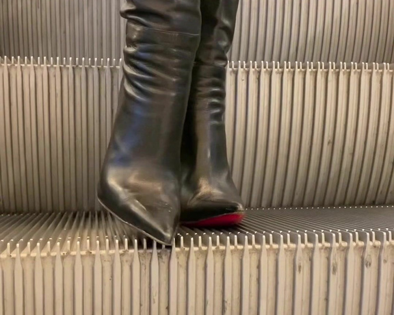 Malivisia aka malivisia OnlyFans - 11-29-2021 - Follow me on a short escalator tour with my 120 mm LuSi boots