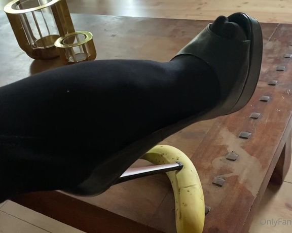 Malivisia aka malivisia OnlyFans - 11-22-2022 - Let me know what should happen with this banana tomorrow