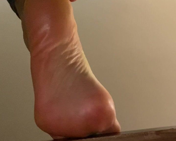 Malivisia aka malivisia OnlyFans - 01-28-2023 - Enjoy my bare feet from a very special down side view