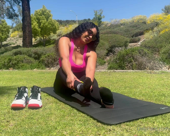 CaribbeanSolez aka caribbeansolez OnlyFans - 05-10-2024 - CaribbeanSolez Yoga! Tip & receive the full 30 min yoga session