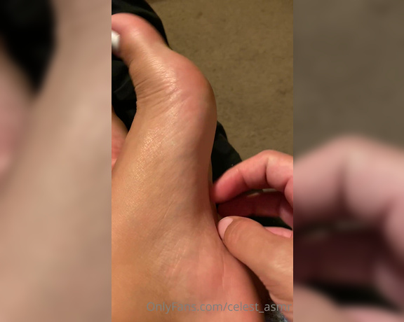 Celest ASMR aka celest_asmr OnlyFans - 08-16-2021 - Are you more of a feet or toesss person!