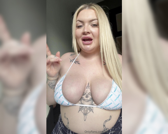 Kayla Keen aka kaylakeenof OnlyFans - 09-23-2023 - Can you guess what kinda video I’m filming today