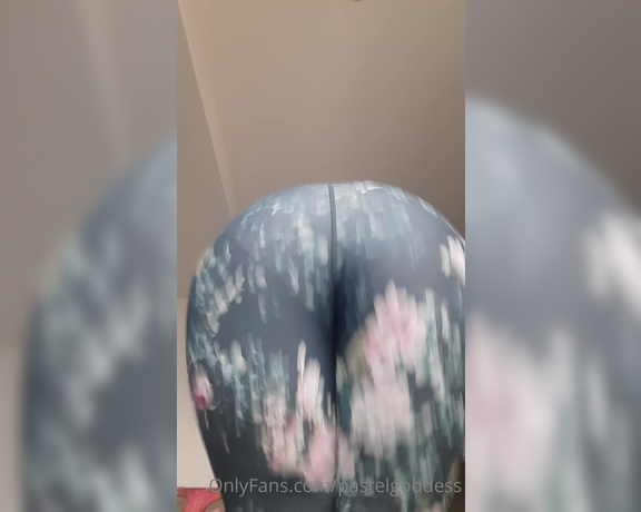 Pastel Goddess aka pastelgoddess OnlyFans - 01-12-2023 - Ive gotta get my gas out before I go on a walk!! Youre gonna have a