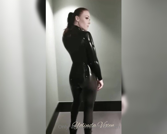 Yolinda Vixen aka yolindavixen OnlyFans - 04-29-2021 - You know what day it is, femdom Thursday