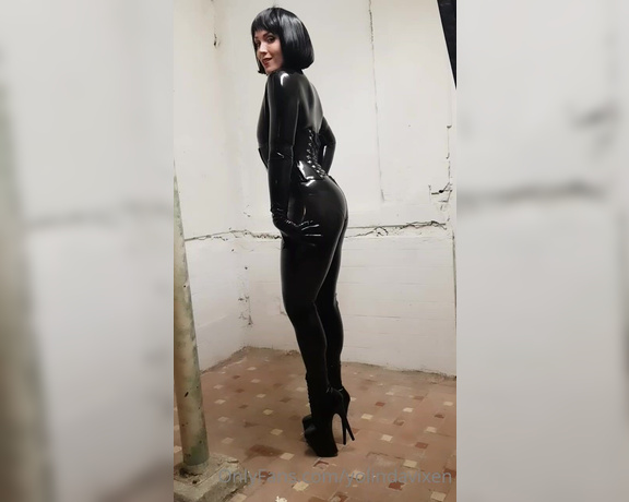 Yolinda Vixen aka yolindavixen OnlyFans - 01-11-2021 - Worship every inch