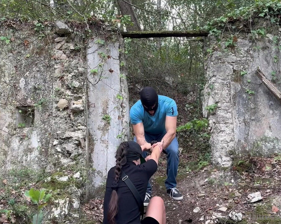 Maîtresse Parker aka maitresseparker OnlyFans - The Locktober started like that for my Cuck! In nature  minutes) 956252