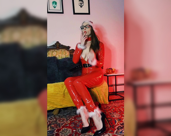 MsManda aka msmandahfx OnlyFans - Pvc asmr When youre destined to be a sole sucking human ashtray in service to Me for another year 780822