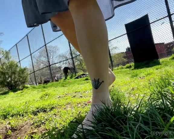 CatPrincess aka catprincessfeet OnlyFans - 05-17-2024 - Walking barefoot in grass, summer dress, flip flops tease, Hungarian size 9 milf feet, shiny red