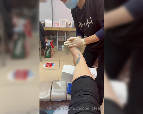 Coco bella aka cocobellafeetz OnlyFans - 01-02-2023 - Pedi in NY really be roughing them soles